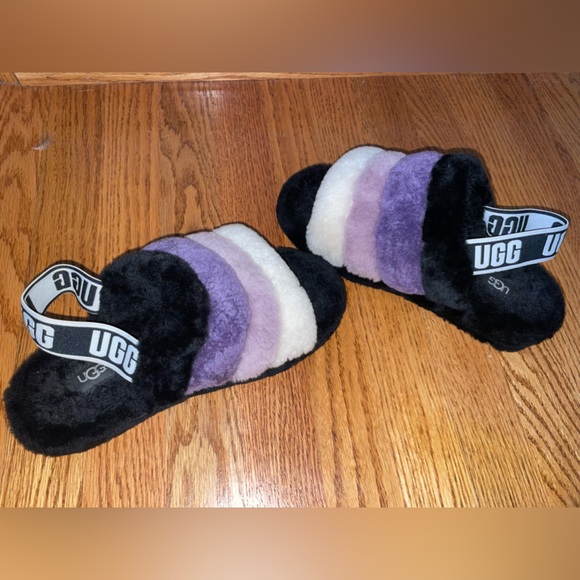 FLUFF YEAH UGG slides💜💟🖤 - Picture 2 of 6
